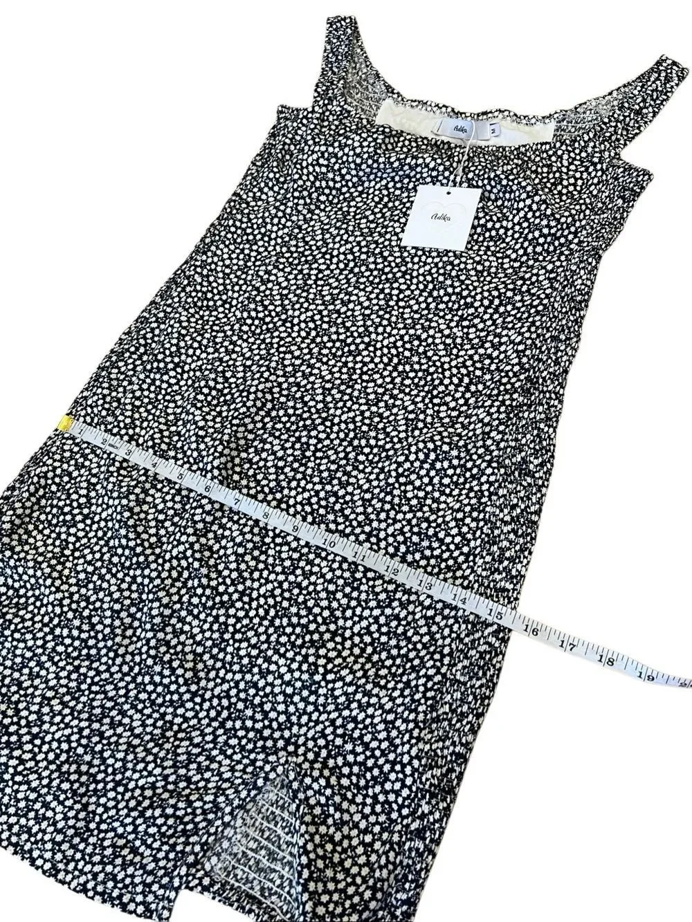 Adika Floral Stretch Mini Dress Blue White Floral Size Medium